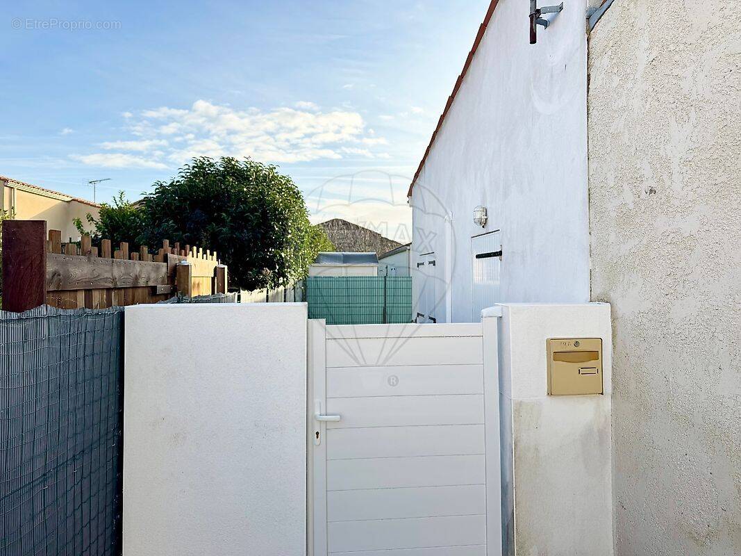 Maison à SAINT-SULPICE-DE-ROYAN