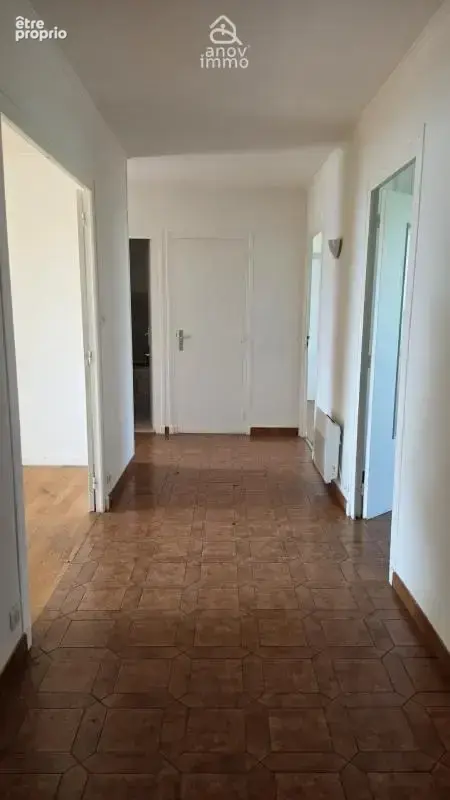 Appartement 80 m2 dernier étage - à rénover - idéal investis - photo 10