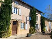 Maison à SAINT-CHRISTOPHE-EN-BRIONNAIS