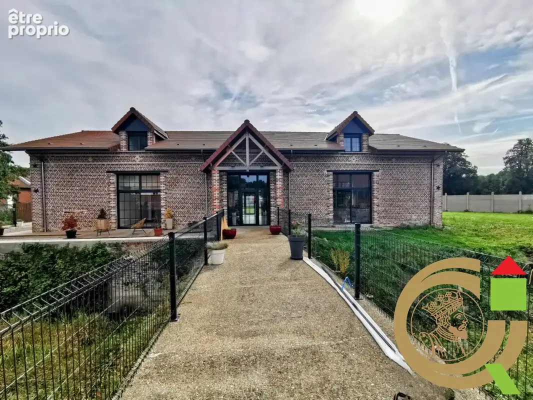 Maison 9 pièces 295 m² à vendre à Boubers-Sur-Canche (62270) - photo 3