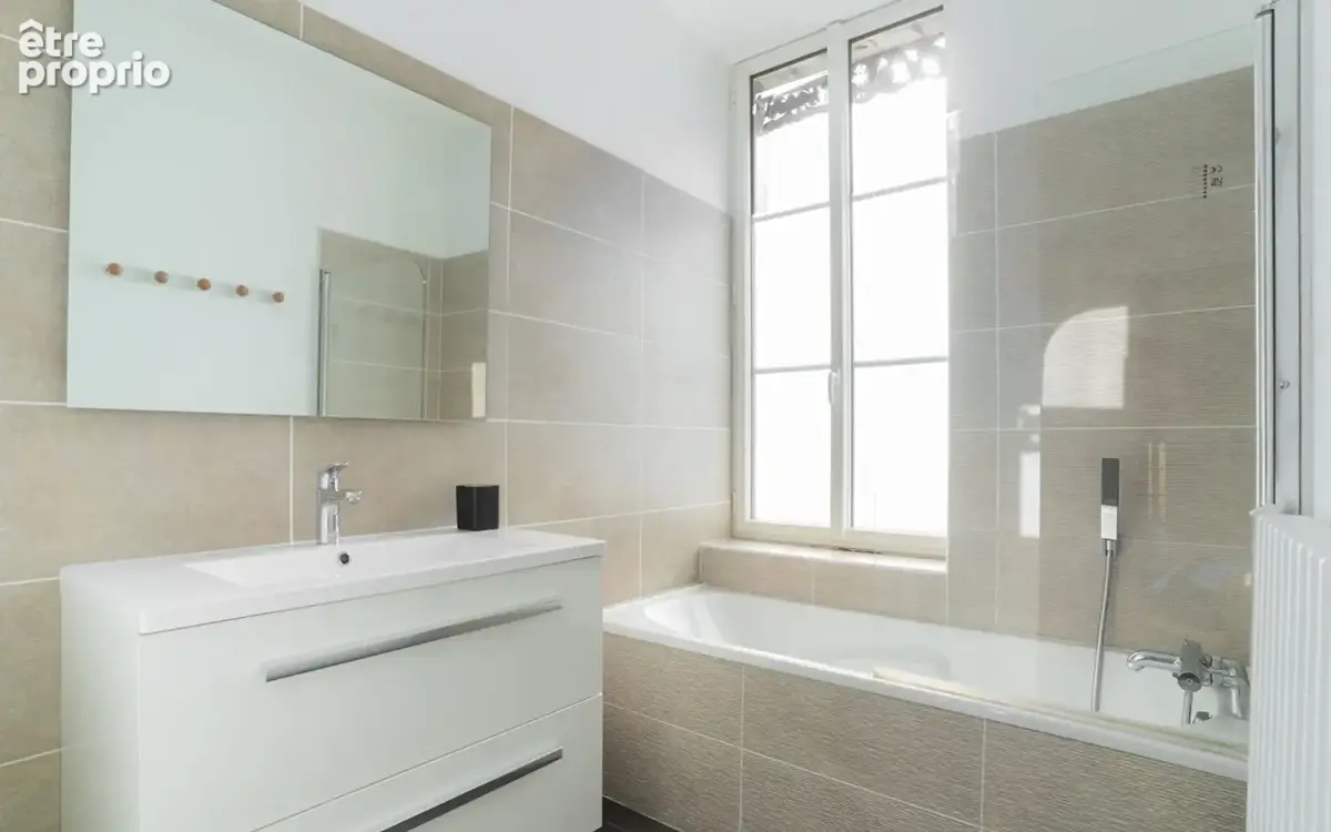 Maison de ville 7 pièces entièrement rénovée sur une belle parcelle - photo 13