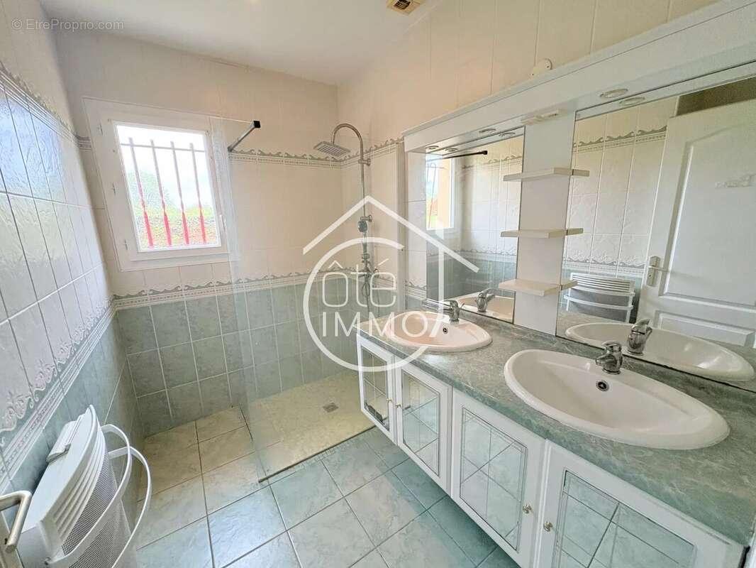 Maison à PRIGONRIEUX