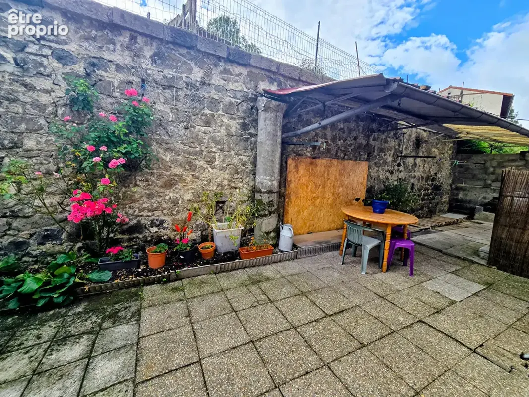 T3 avec terrasse et jardin - photo 2
