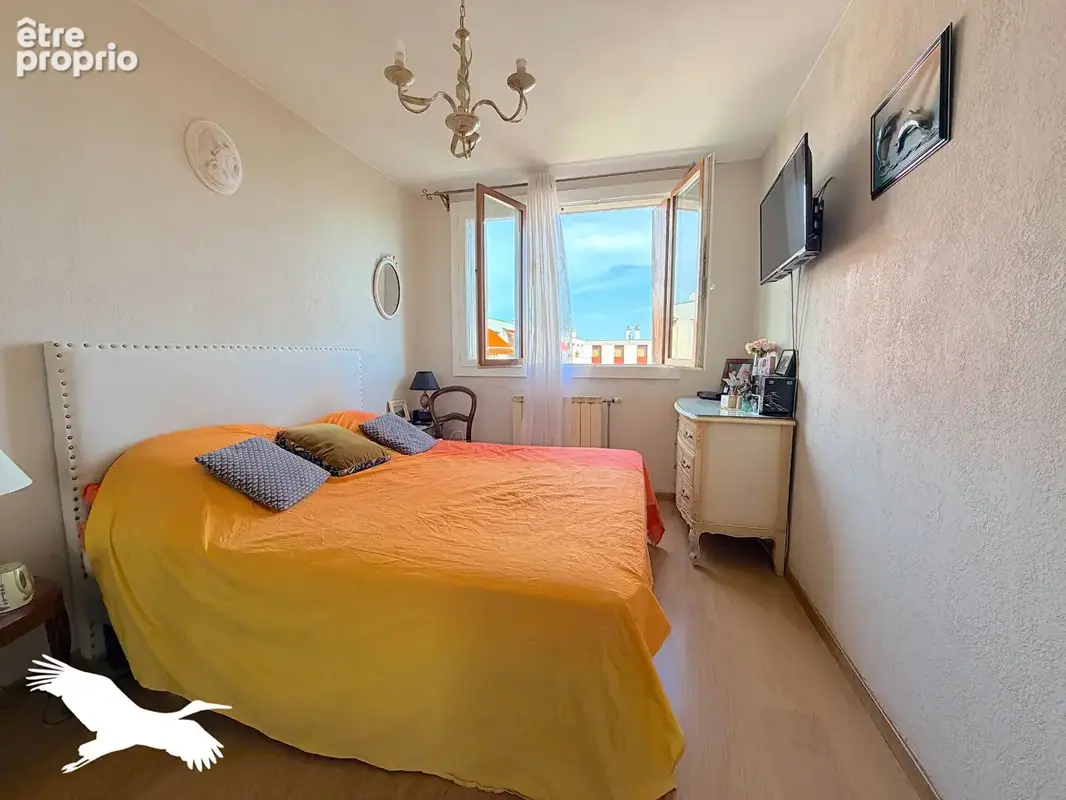 A VENDRE - Marseille 13013, Château Gombert / St Mitre - Appartement 4 pièces de 81m² avec terrasse, parking privatif en SUS et  - photo 5
