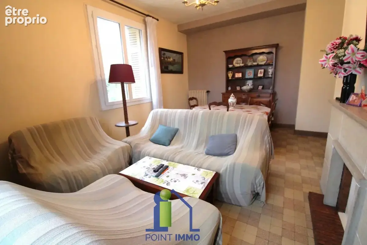 Appartement T3 avec balcons secteur Hôtel de Ville - 13002 Marseille - photo 5