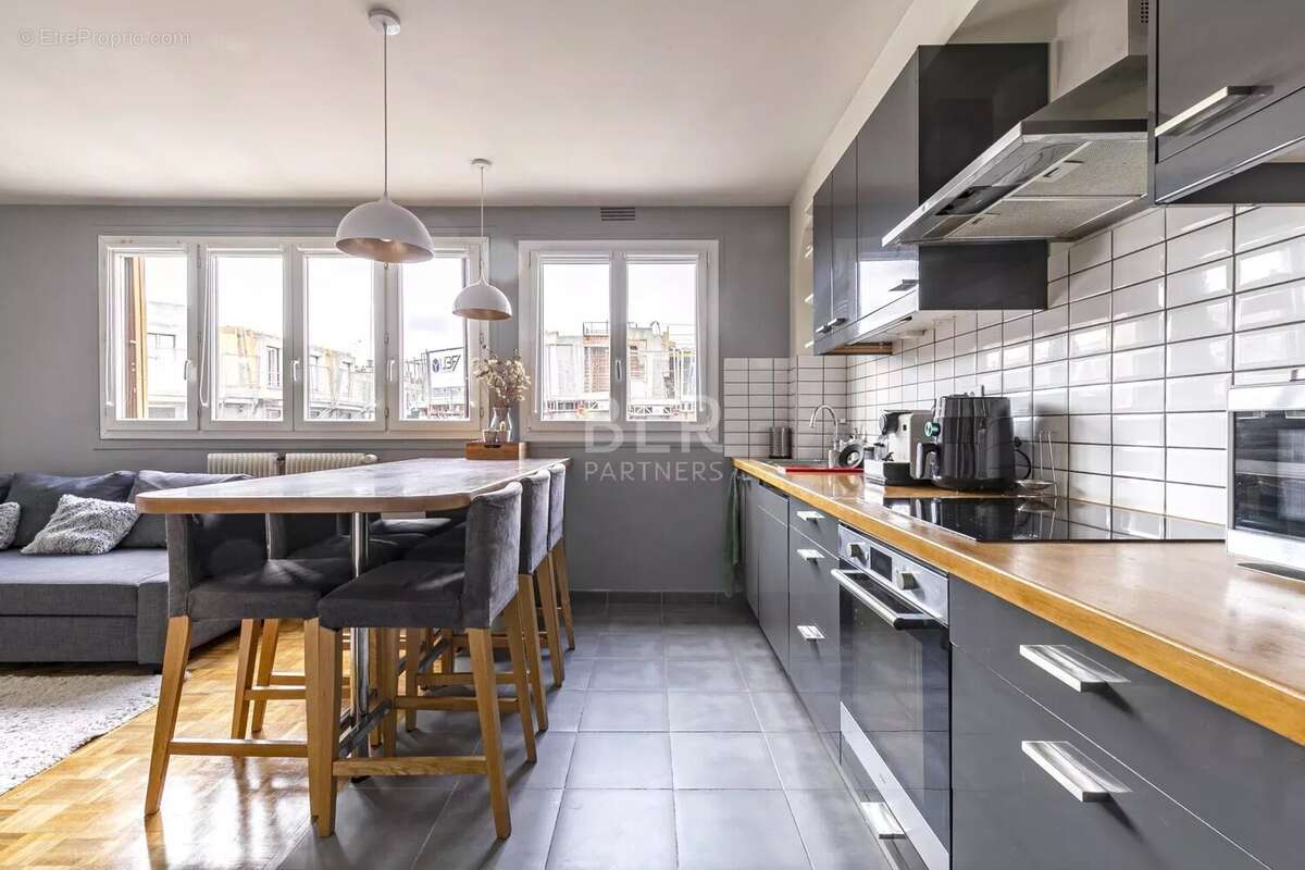 Appartement à ASNIERES-SUR-SEINE