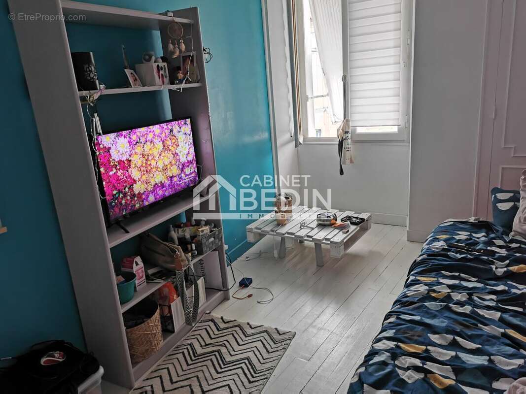 Maison à SAINT-JEAN-DE-BLAIGNAC