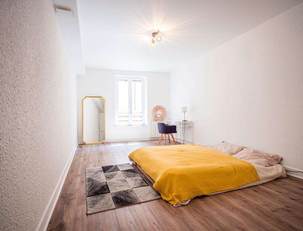 Appartement à VILLEFRANCHE-SUR-SAONE