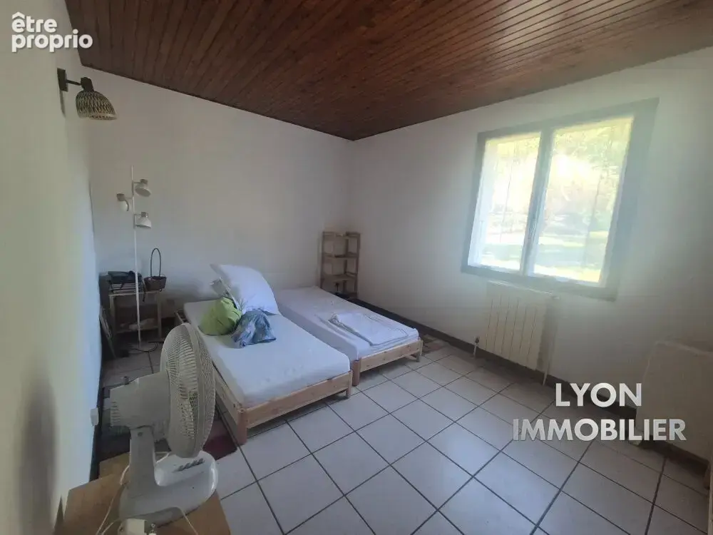 Belle maison familiale de 174 m² et terrain de 6500 m² - photo 10