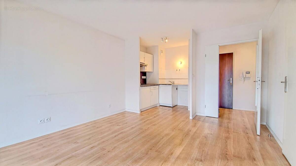 Appartement à CHENOVE