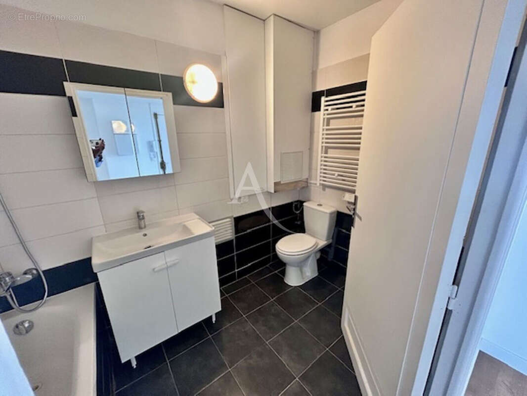 Appartement à LE BOURGET