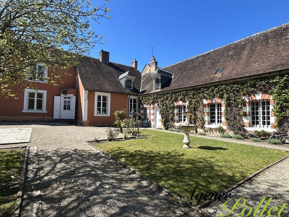 Maison à AUBIGNY-SUR-NERE