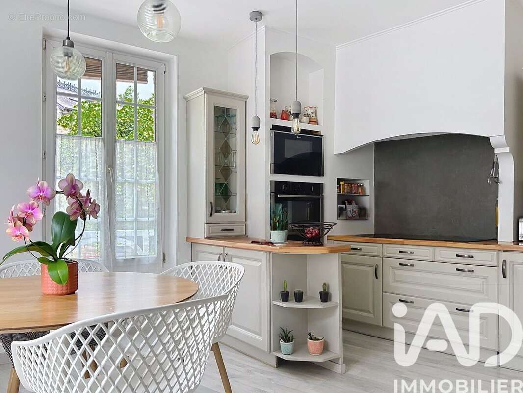 Maison 153 m² à La Falaise  - photo 5