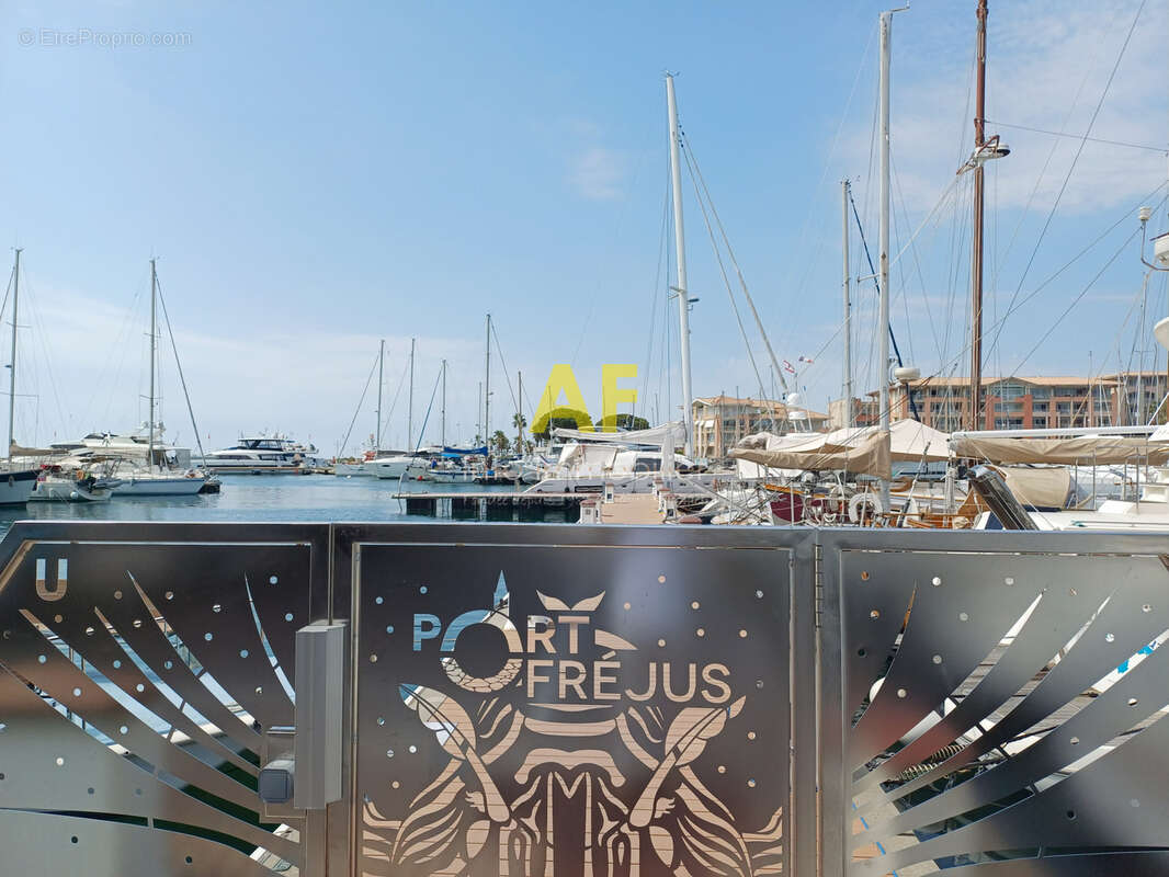 Appartement à FREJUS