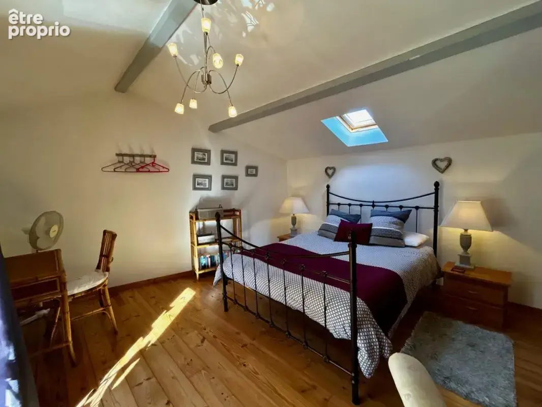 Belle maison en pierre 235m2, 4 chambres, piscine et annexe - photo 11
