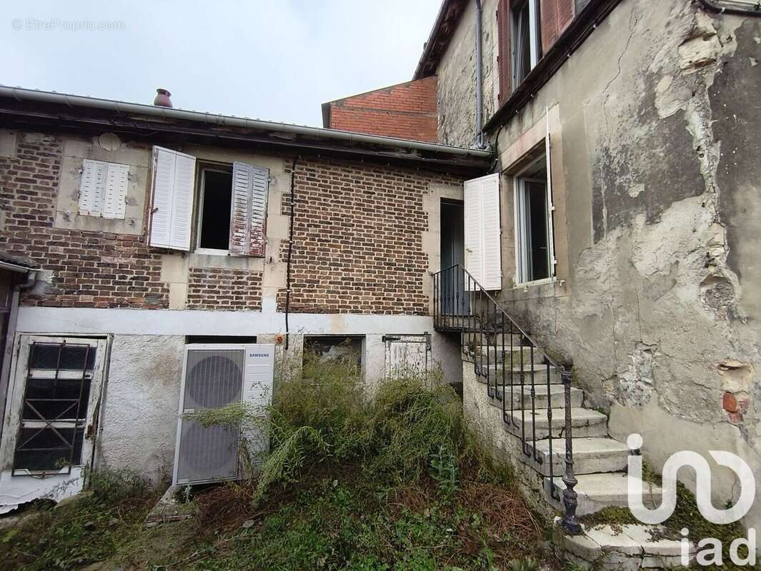 Photo 2 - Maison à BROUSSEVAL