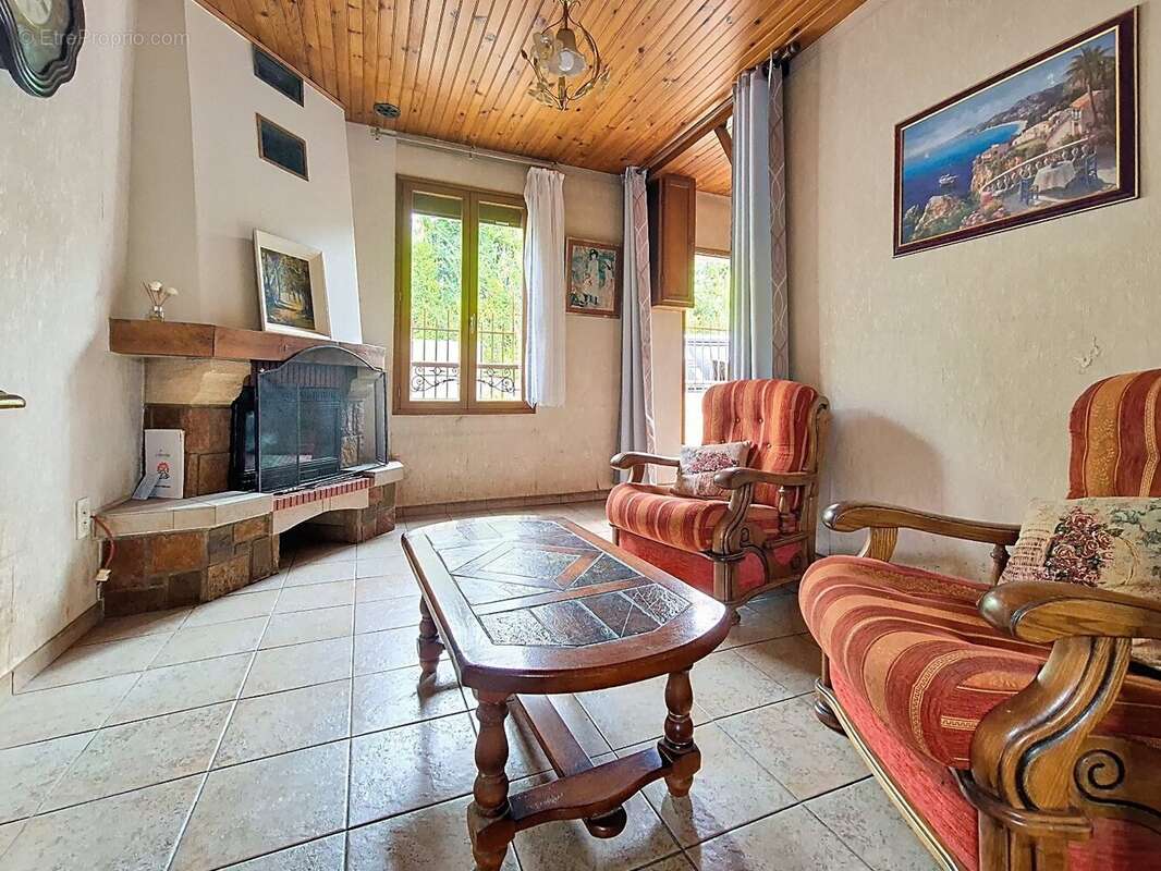 Maison à CHATILLON-COLIGNY