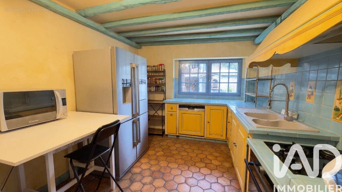 Maison 152 m² à Chalautre-La-Grande  - photo 6