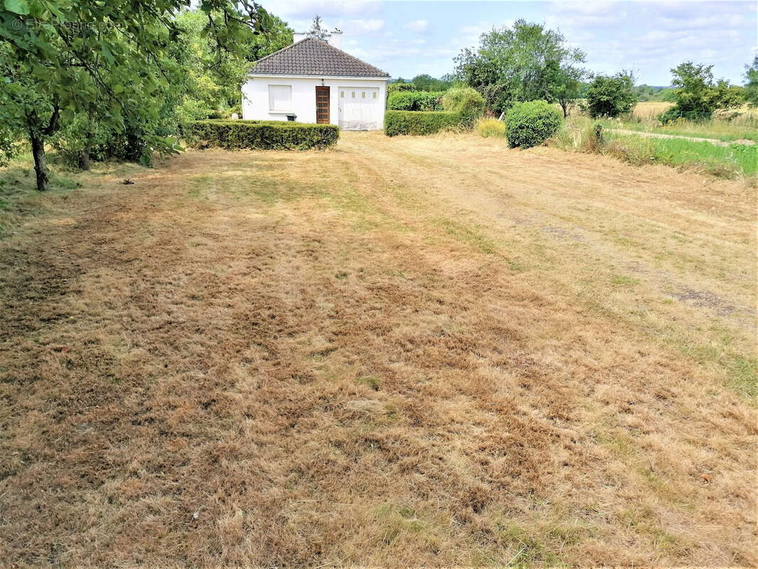 Maison 95 m² à Couffe  - photo 9