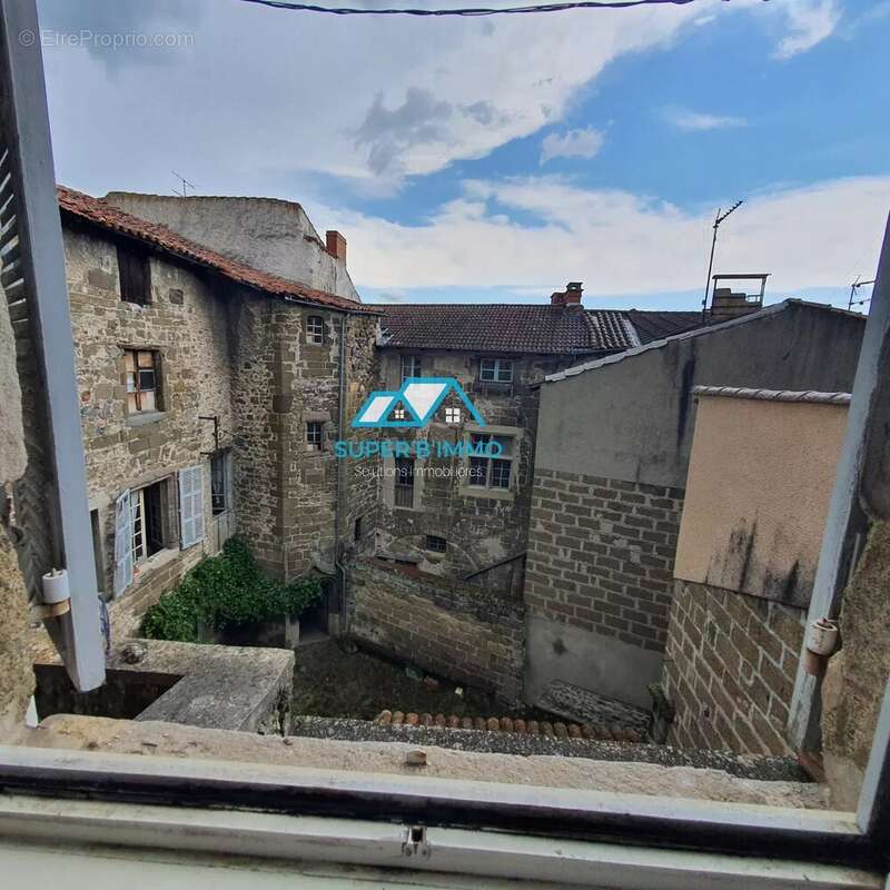 Appartement à LANGEAC