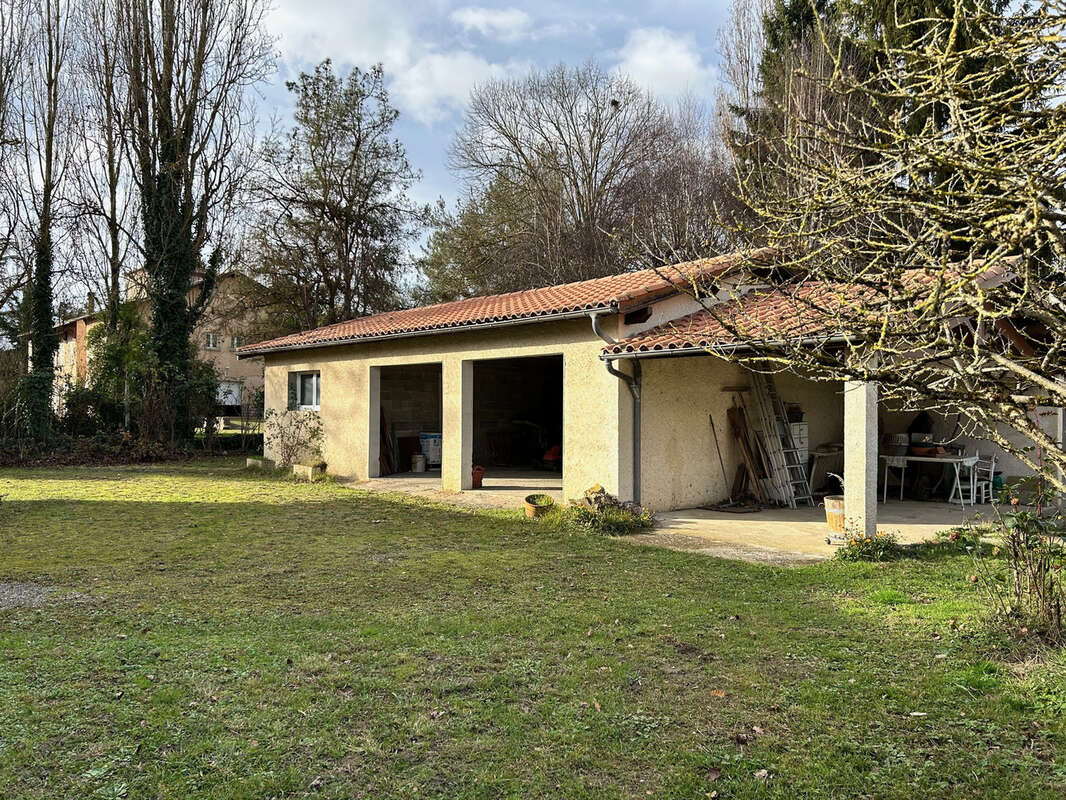 Maison à MARTRES-TOLOSANE