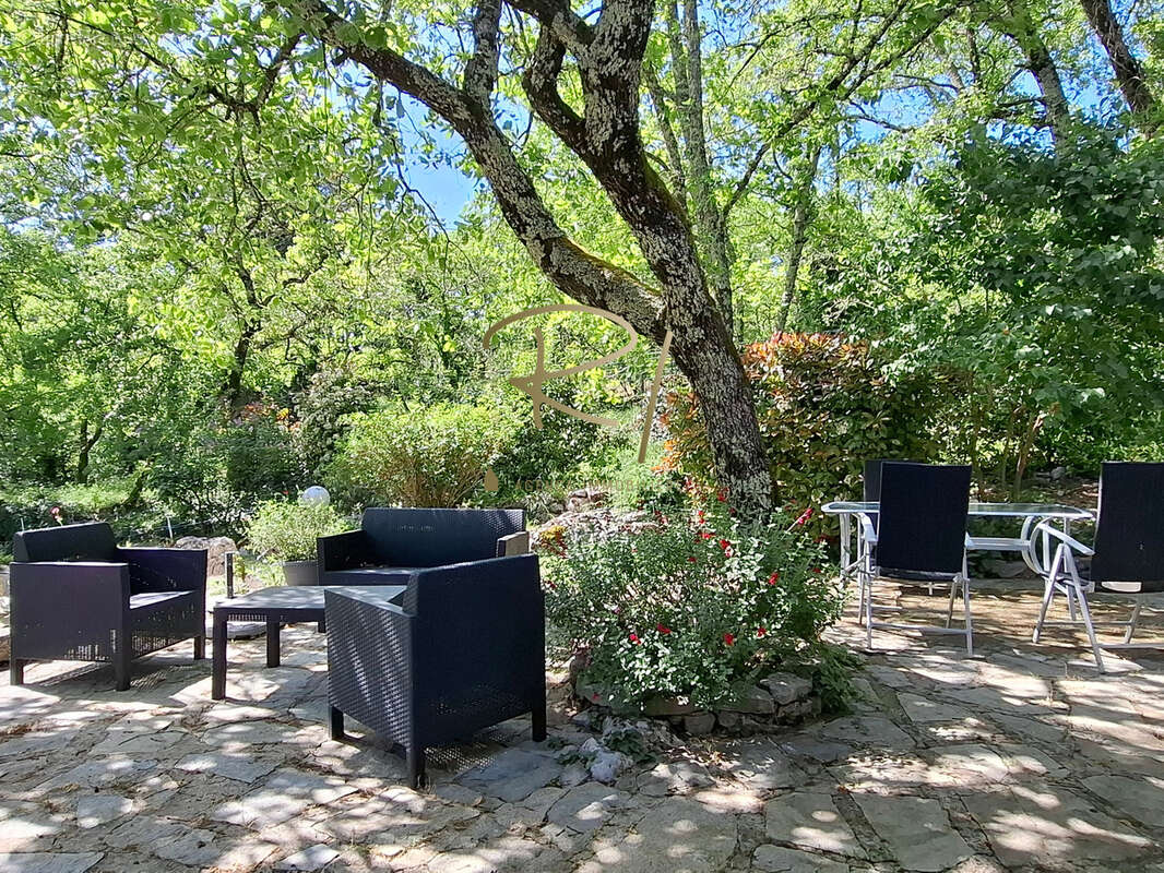 Maison à SAINT-ALBAN-AURIOLLES