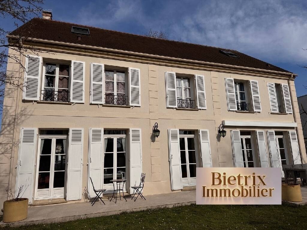 Maison à L'ISLE-ADAM