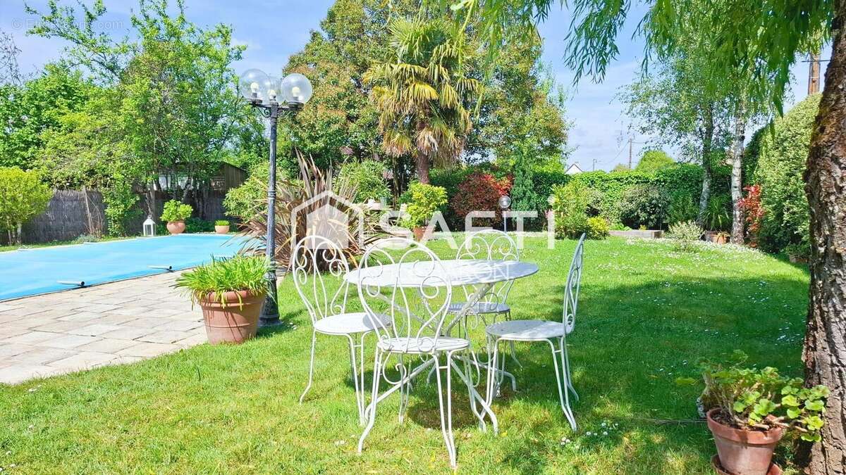 Photo 2 - Maison à LINIERS