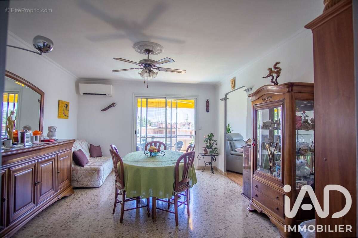 Photo 8 - Appartement à SAINT-RAPHAEL
