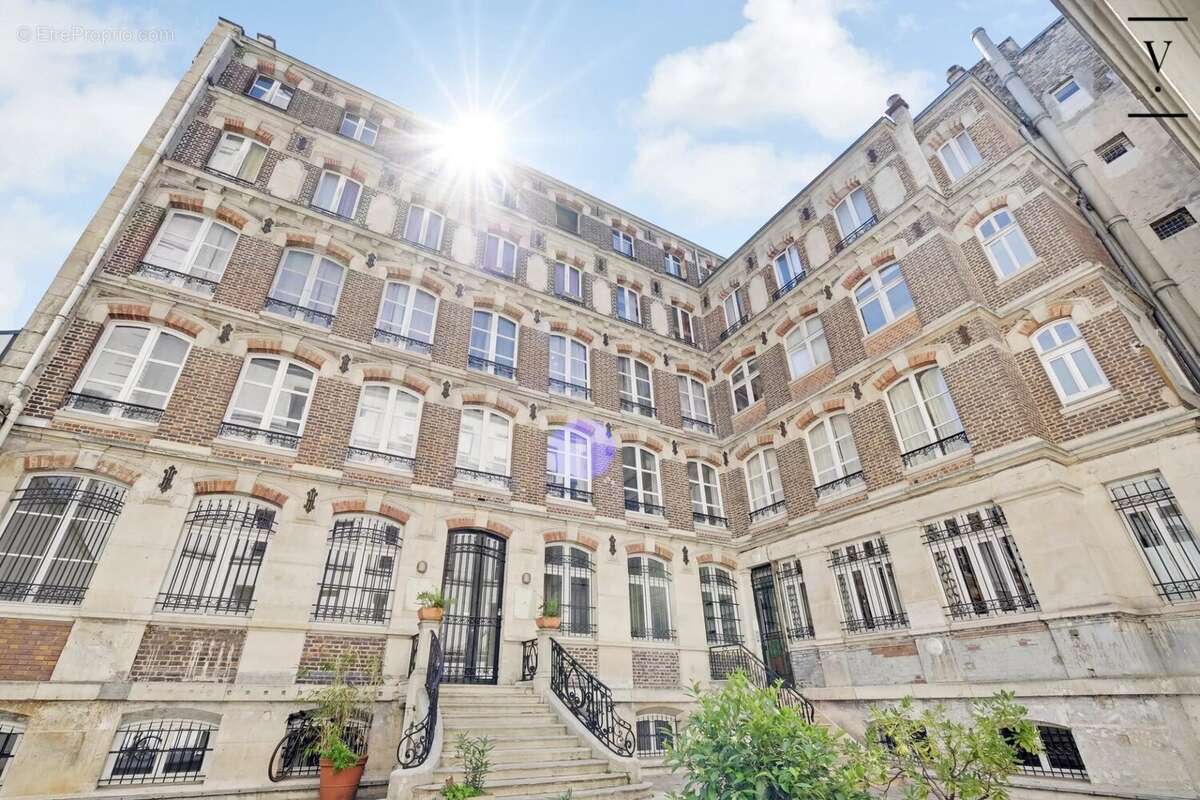 Commerce à PARIS-3E