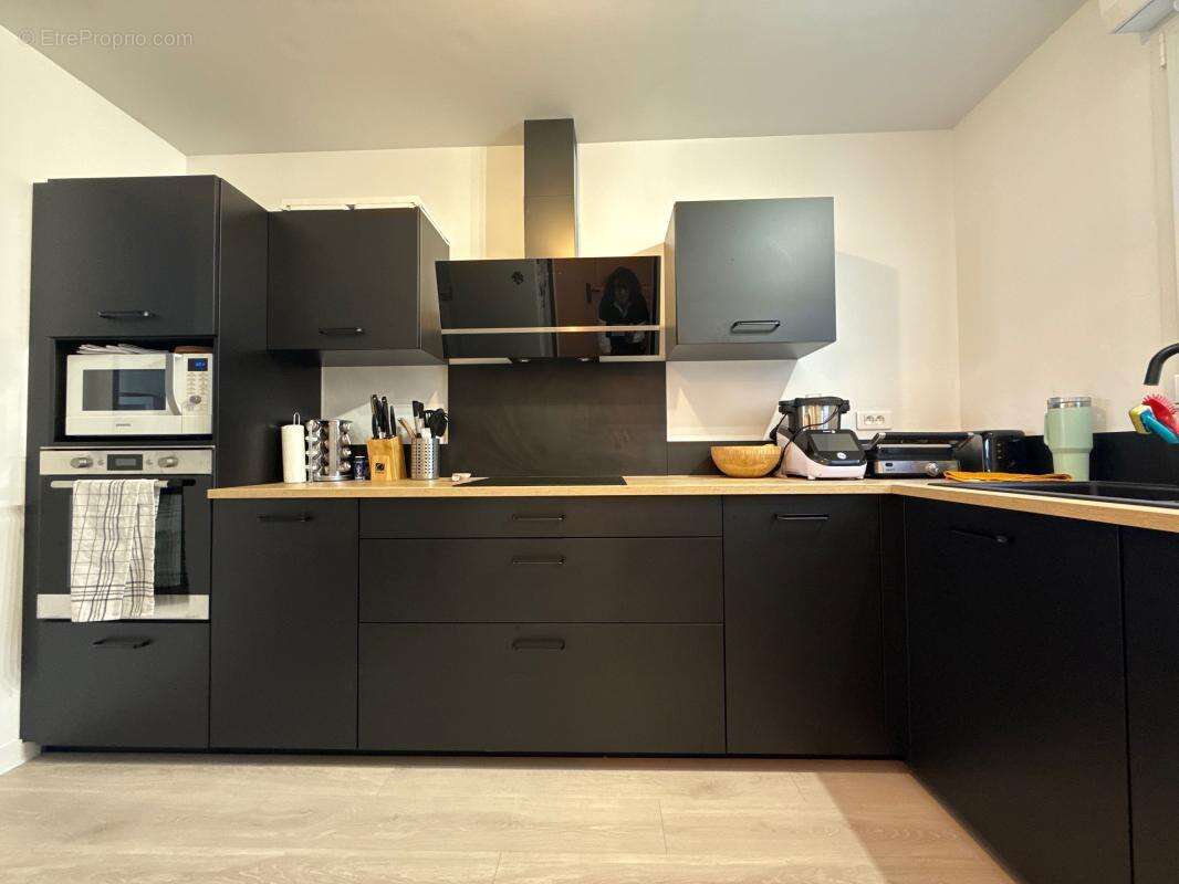 Appartement à CHENOVE