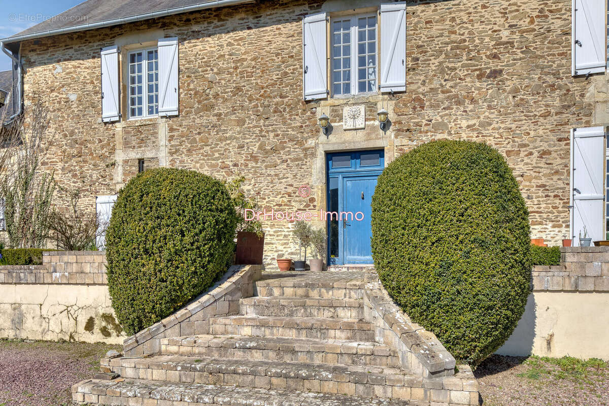 Maison 195 m² à Cahagnes  - photo 5