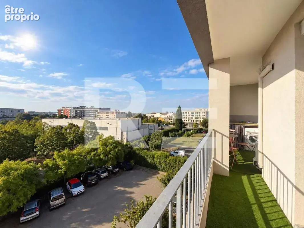 Appartement p3 55m2 avec terrasse cave et stationement a nimes secteur capouchine jean jaures - photo 12