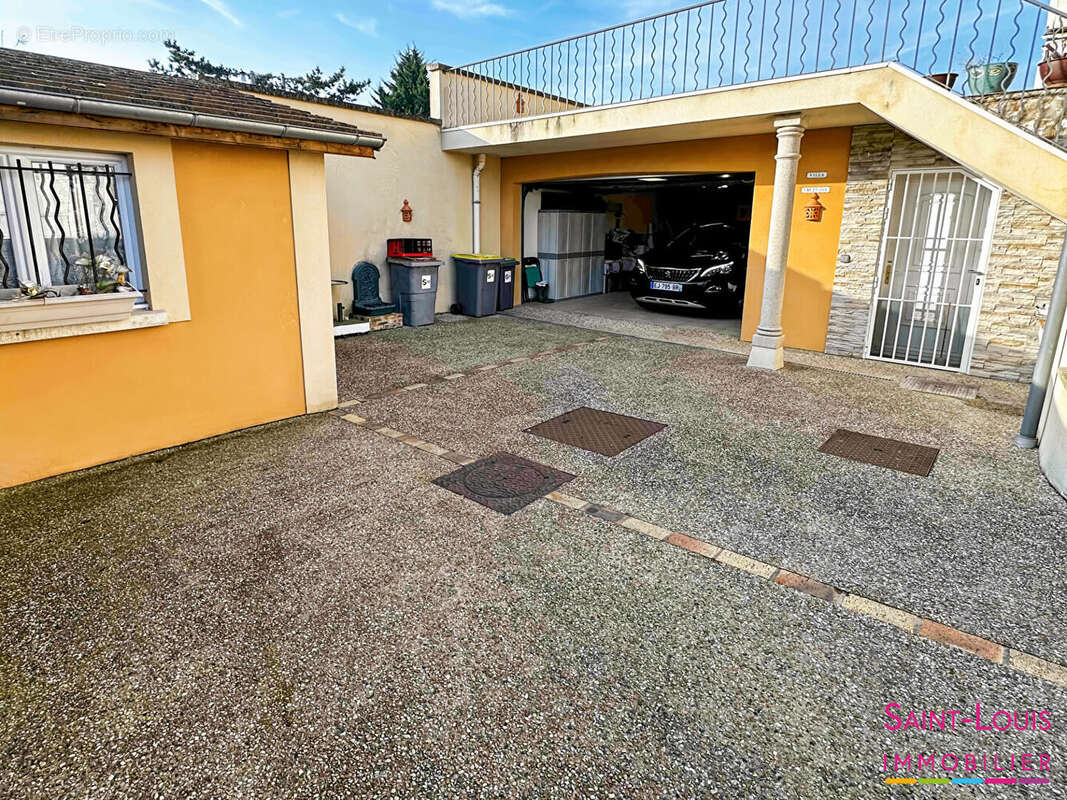 Maison à CARRIERES-SOUS-POISSY