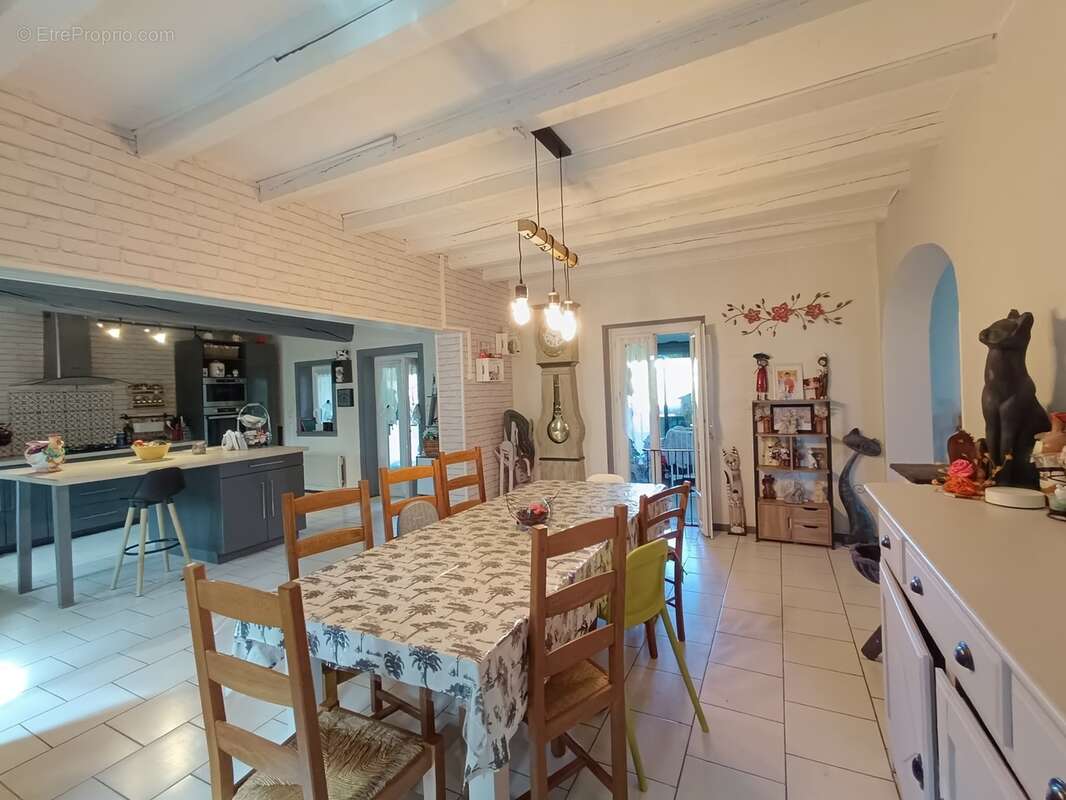 Maison 155 m² à Thurey  - photo 3