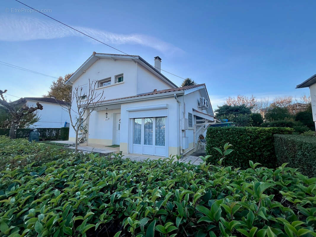 Maison à VILLENEUVE-SUR-LOT
