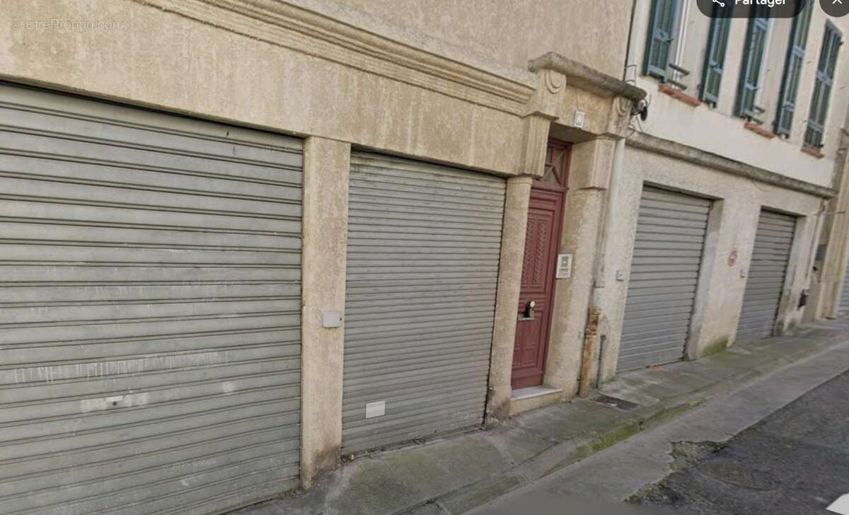 Parking à NICE