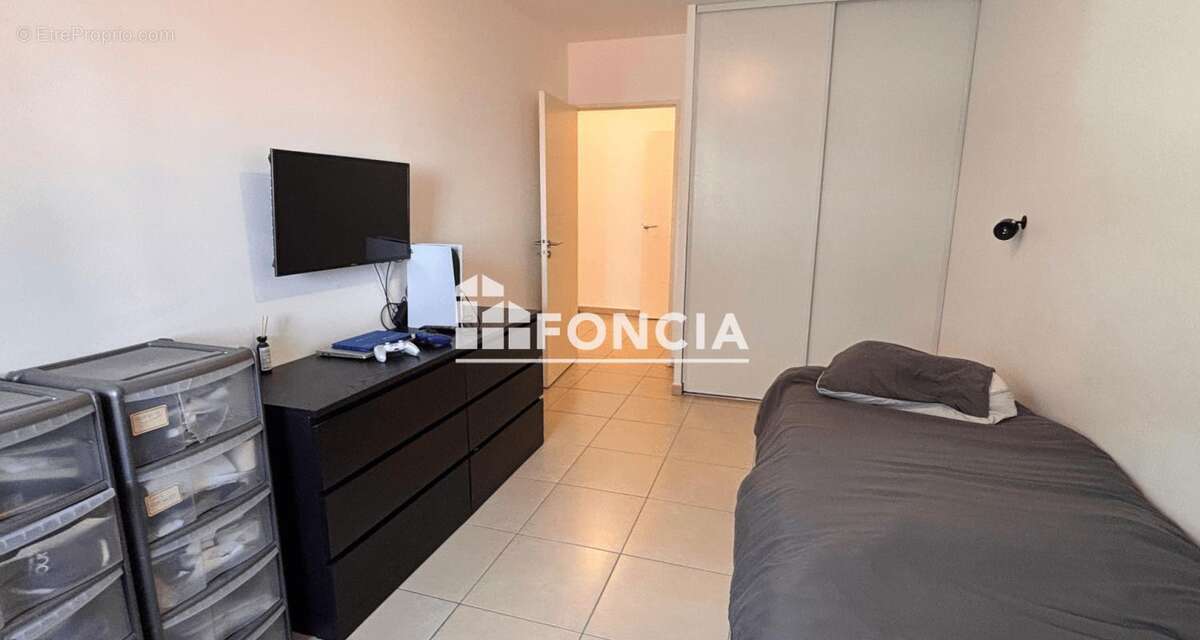 Appartement à MARSEILLE-2E