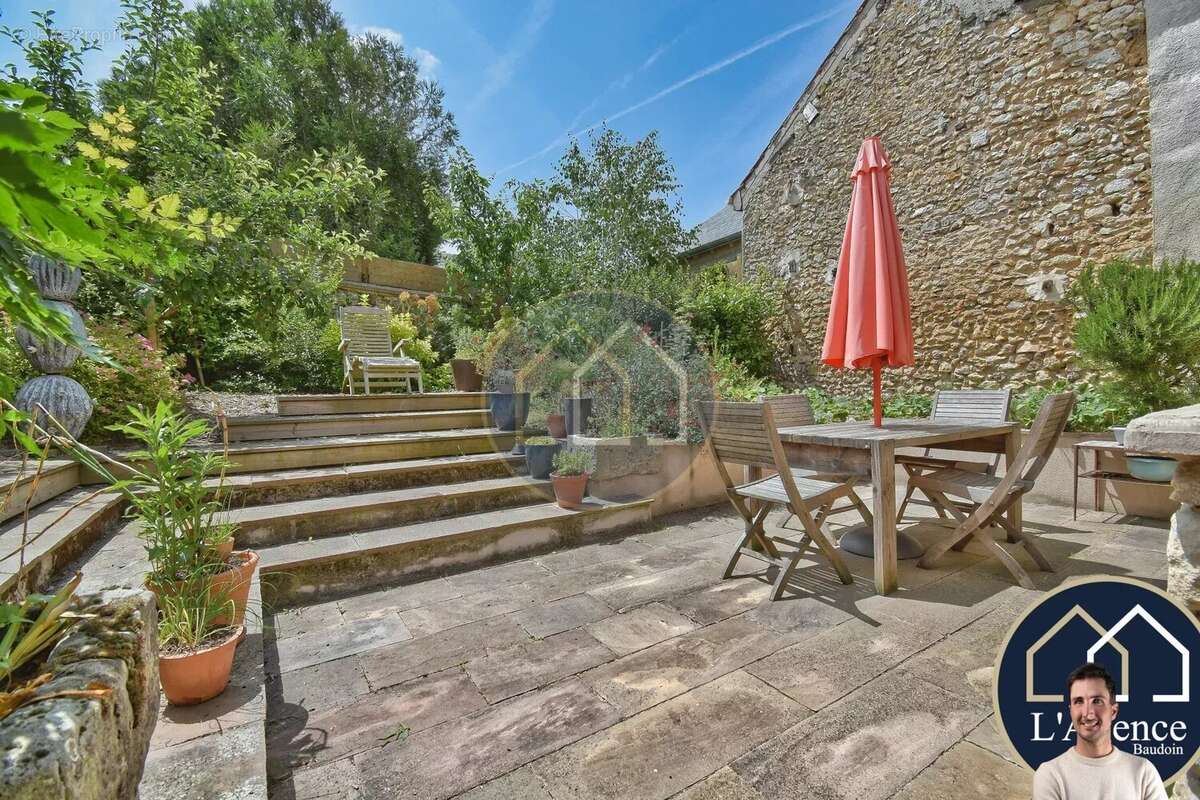 Maison à BAILLEAU-ARMENONVILLE