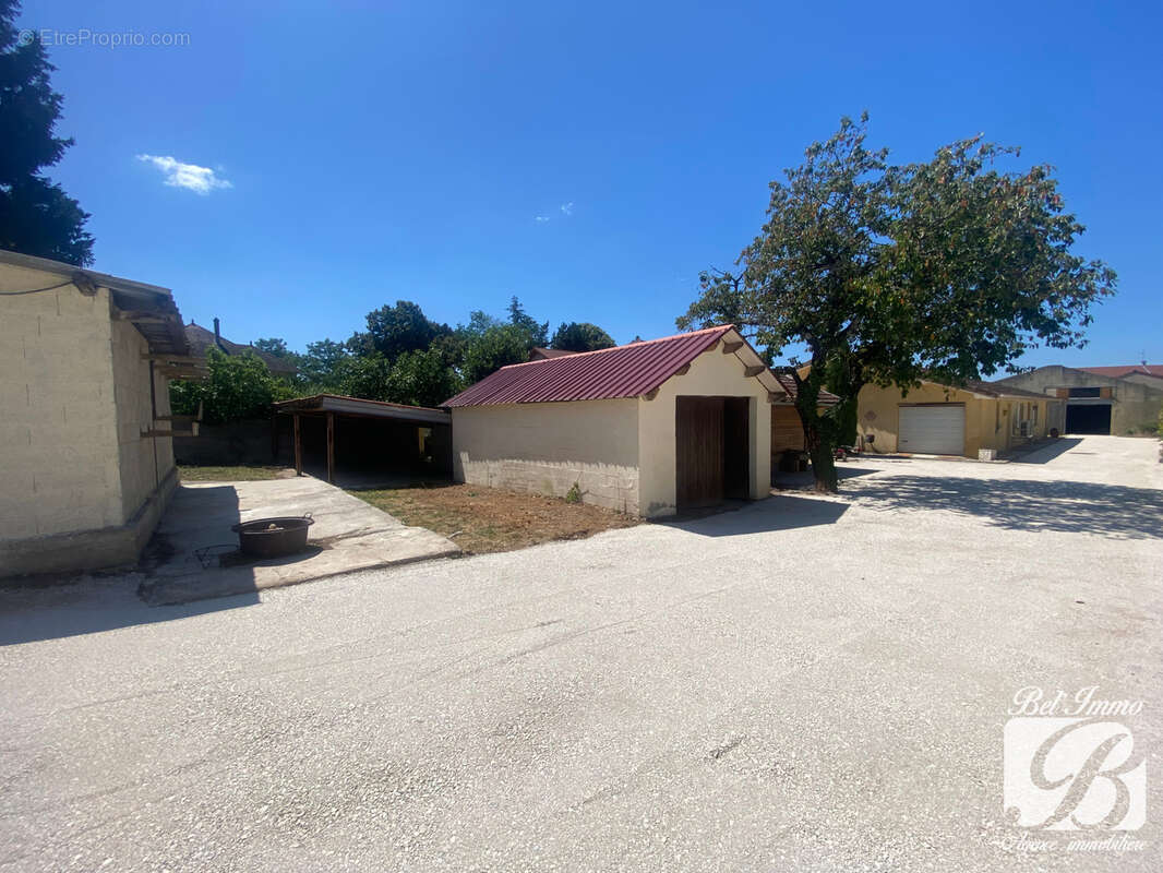 Maison à CHATEAU-GAILLARD