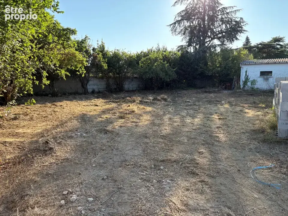 Terrain à CASTRES
