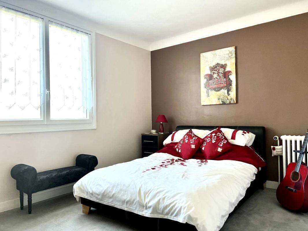 Maison à SAINT-MESMIN