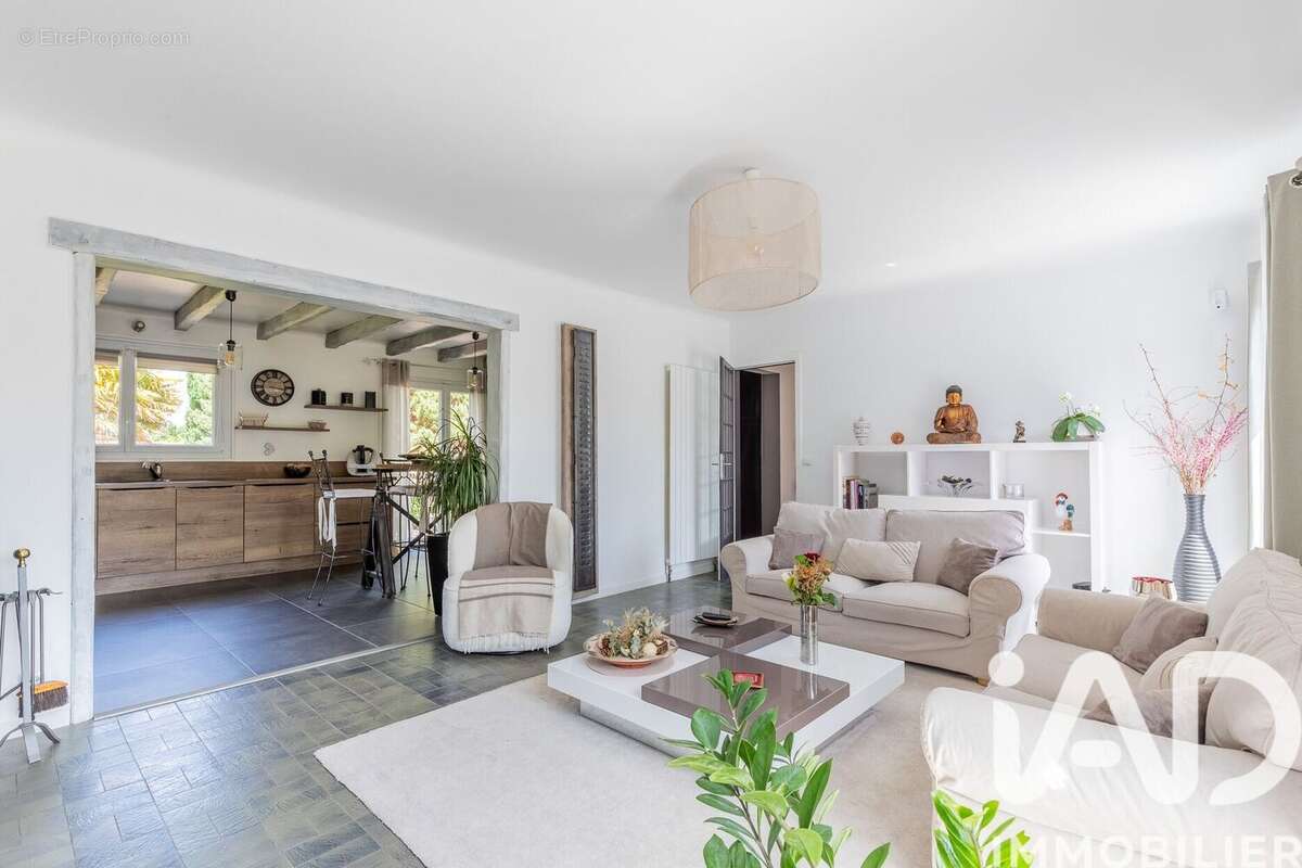 Maison 146 m² à Longpont-Sur-Orge  - photo 9