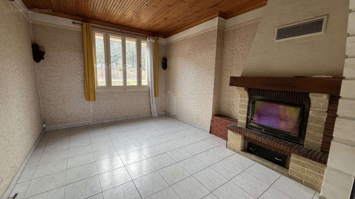 Maison à LA FERTE-ALAIS