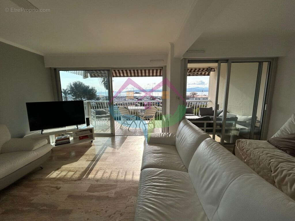 Appartement à SAINT-RAPHAEL