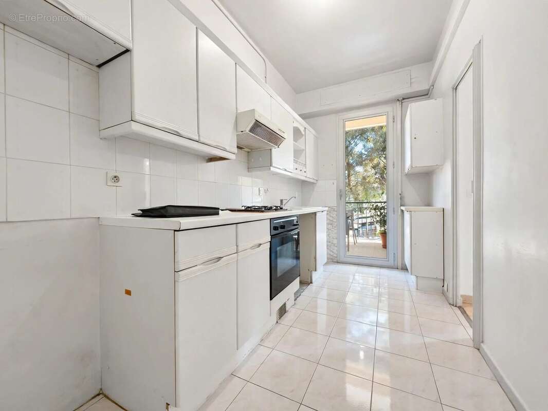NICE - Rue des Chevaliers de Malte - 2P 55m² avec terrasse - Vue dégagée - photo 6