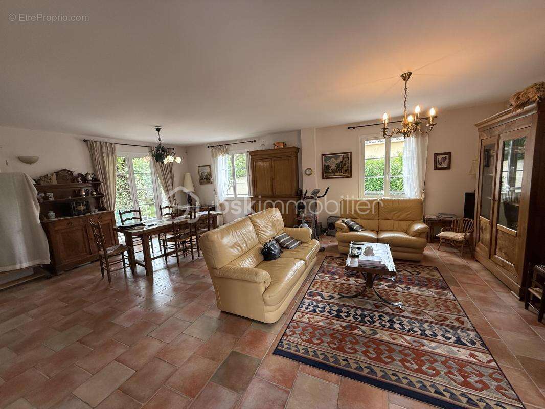 Maison à ROCHEFORT-DU-GARD