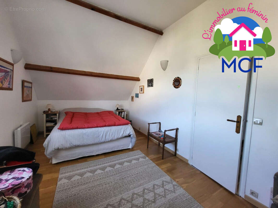 Chambre 3 - Maison à HOUDAN