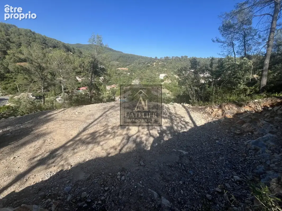Terrain à bâtir de 1540 m2 avec permis accepté - photo 4