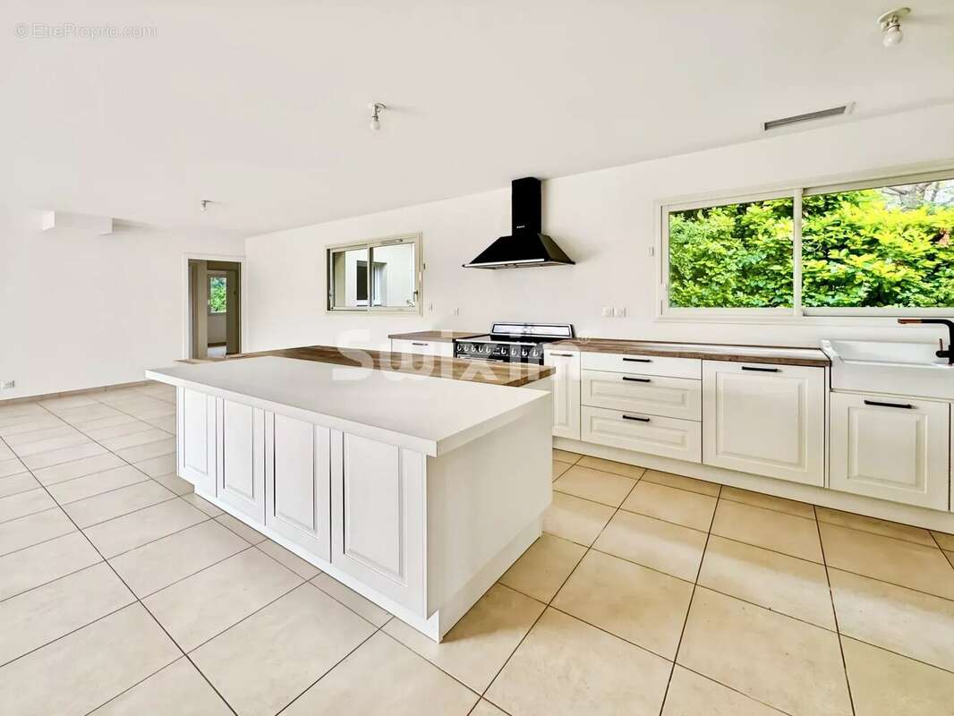 Maison à LA COUCOURDE